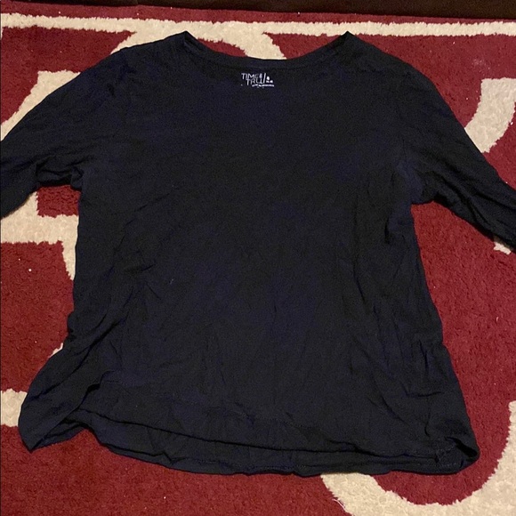 Time and Tru Dark Blue Casual Top - Picture 1 of 2